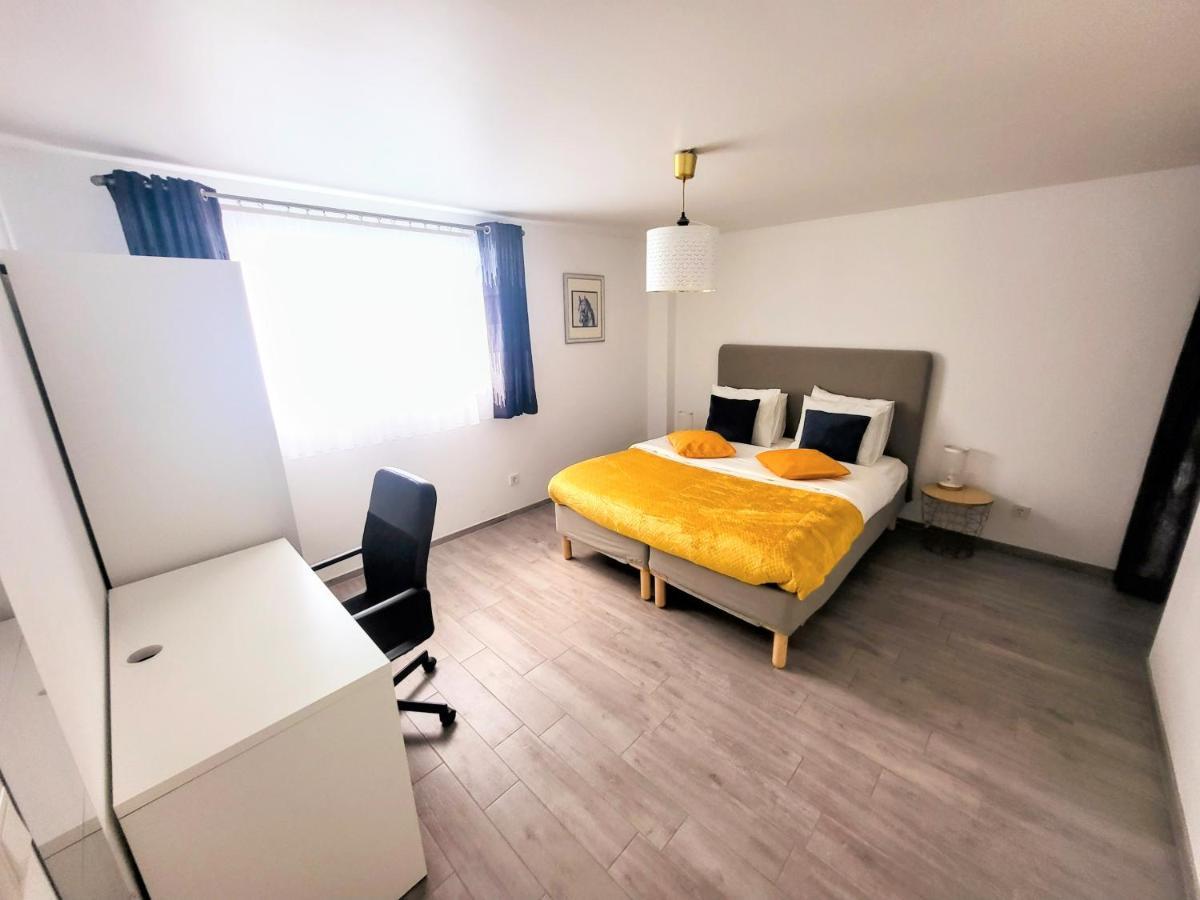 Calm And Modern Apartment Eischen Esterno foto